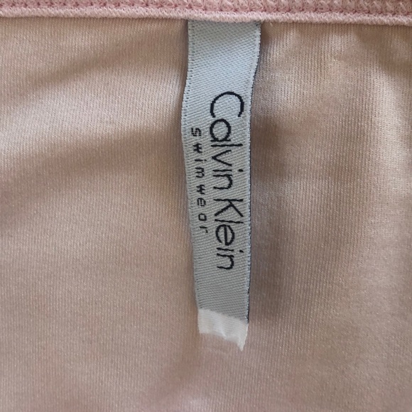 🎉 Calvin Klein Pink Bikini- NWOT - Picture 3 of 5